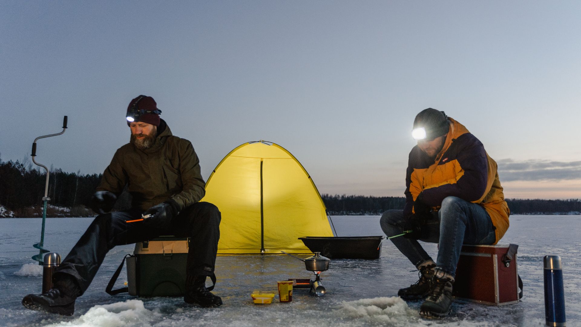 Ice fishing tents
