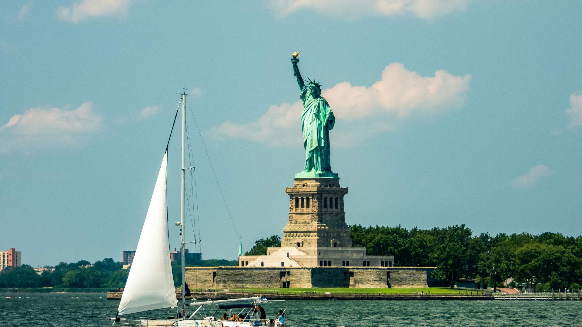 Statue of Liberty Boat Cruise