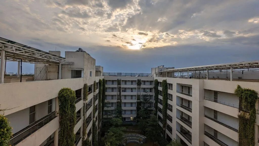 Hotels TravelTweaks.com : How to Enhance Your Stay