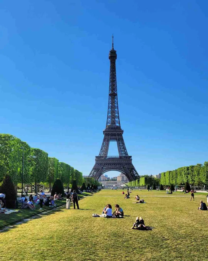 15 Unforgettable Things to Do in Paris, France for the Ultimate Trip 1 Eiffel Tower