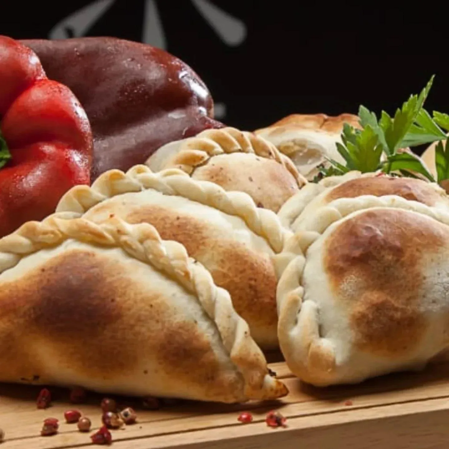 Traditional Argentinian Food: 10 Gorgeous Eats That Deserve a Spot on Your Board 2 Empanadas