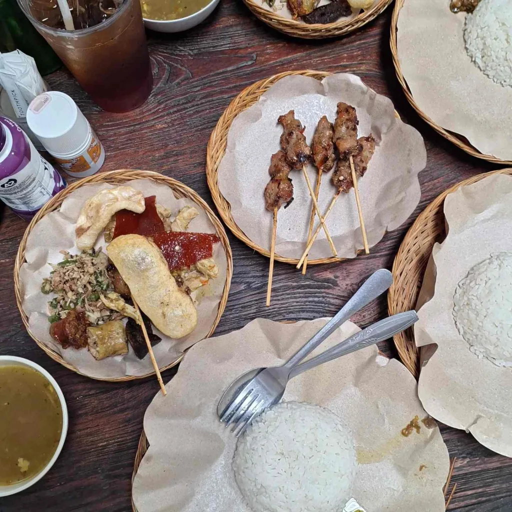 Warung Babi Guling Ibu Oka 2