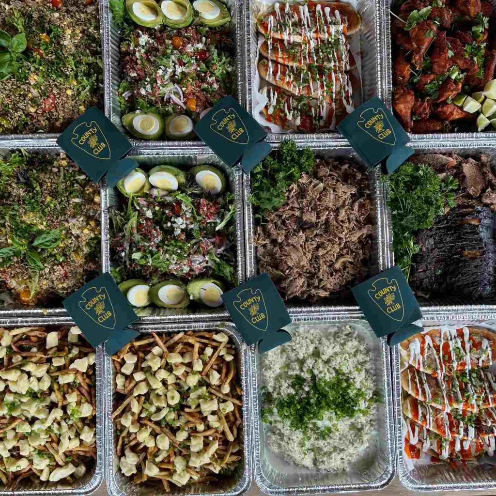 10 Best Restaurants in New Orleans: A Foodie’s Ultimate Guide 5 The Country Club