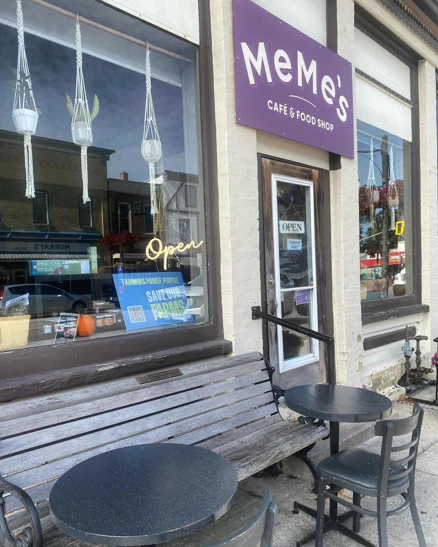 MeMe’s Café, Daikanyama: Cute and Cozy