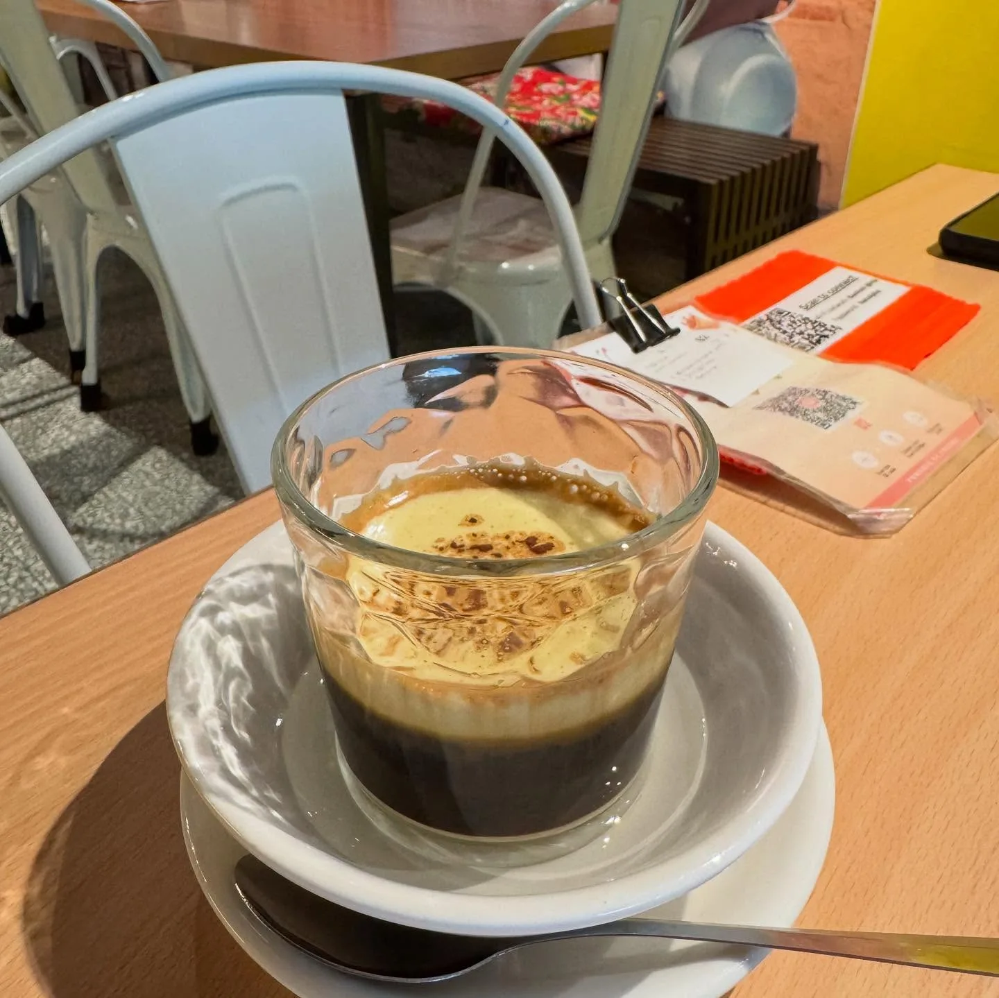 Best Street Food in Saigon: 10 Must-Try Local Eats & Drinks 7 word image 8697 7