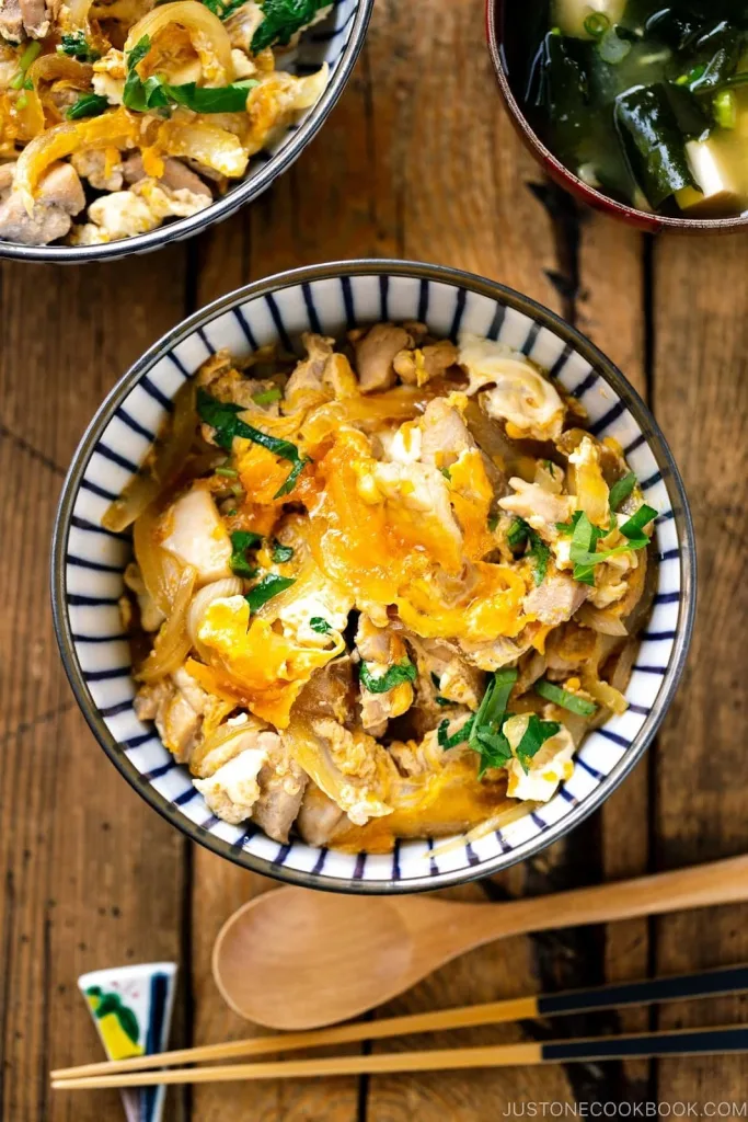 Scrumptious Chicken Egg Rice Bowl Recipe
