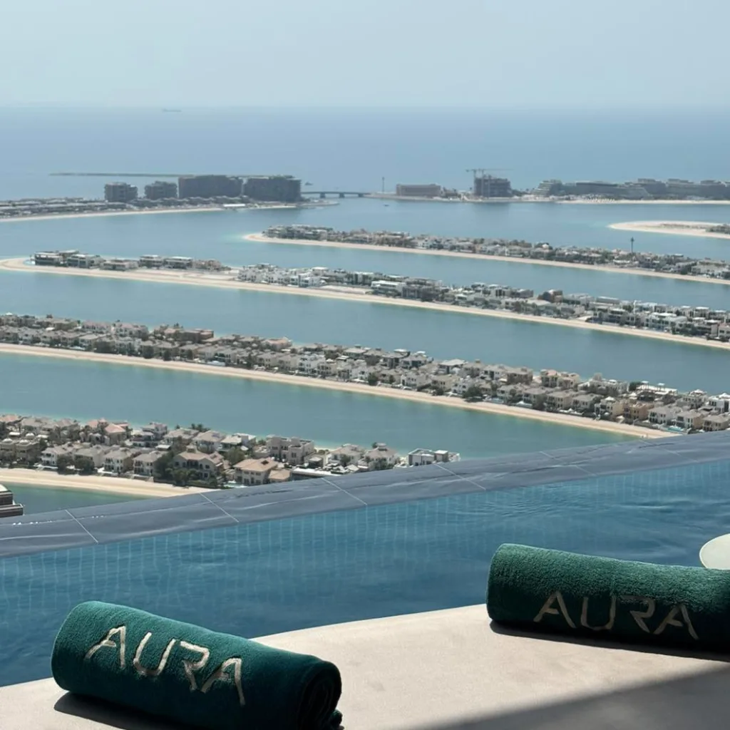 Aura Sky Pool Dubai: The Ultimate ‘Oasis in the Sky’ You Need to Experience 3 The Pool Deck: Where the Magic Happens?