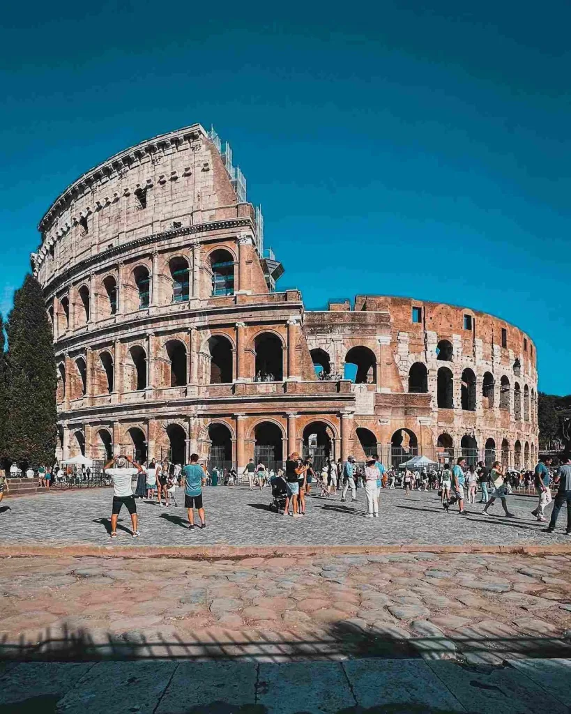 Rome Italy Photography: 10 Spots and Tips to Capture the Eternal City Perfectly 2 Colosseum: Iconic Sunrise or Sunset Shots