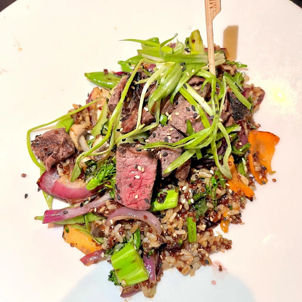 Yard House Steak Bowl
