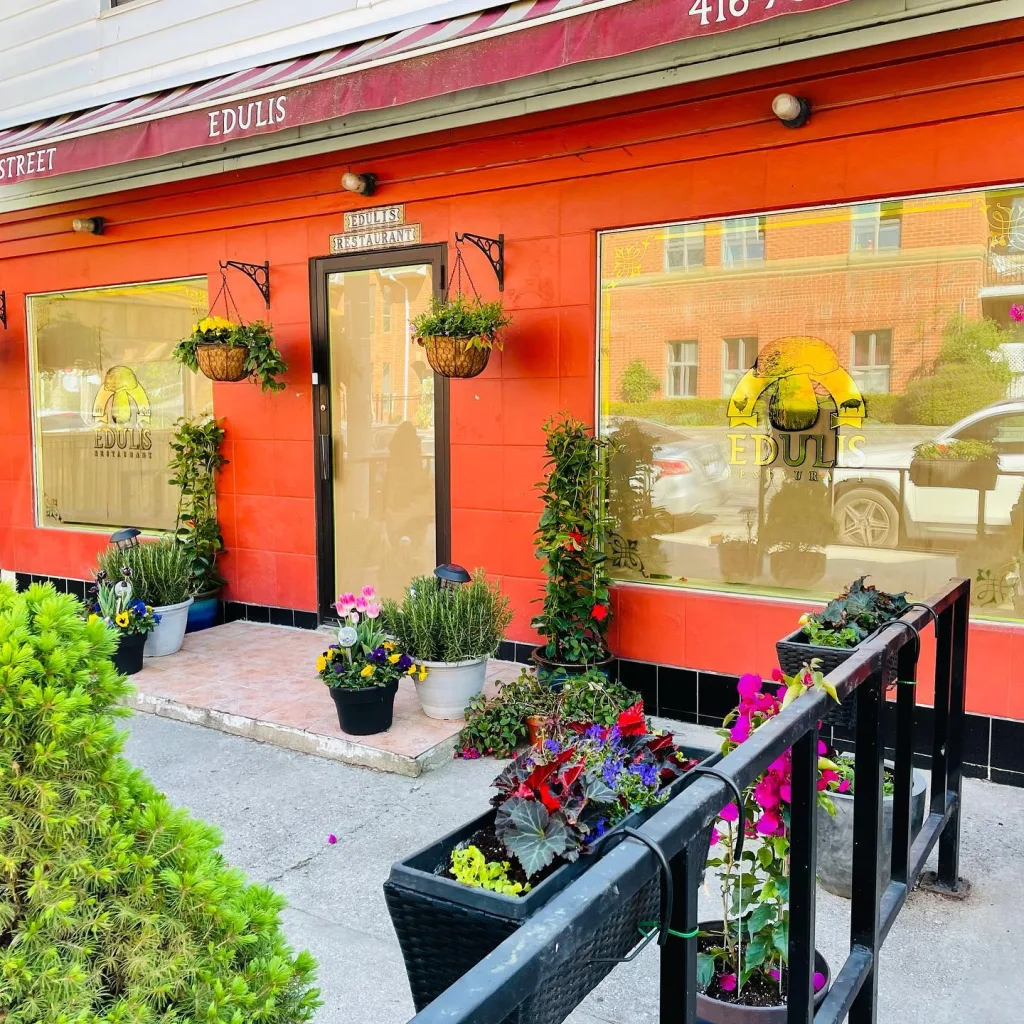 11 Amazing Canada Restaurants Every Food Lover Must Visit 9 Edulis