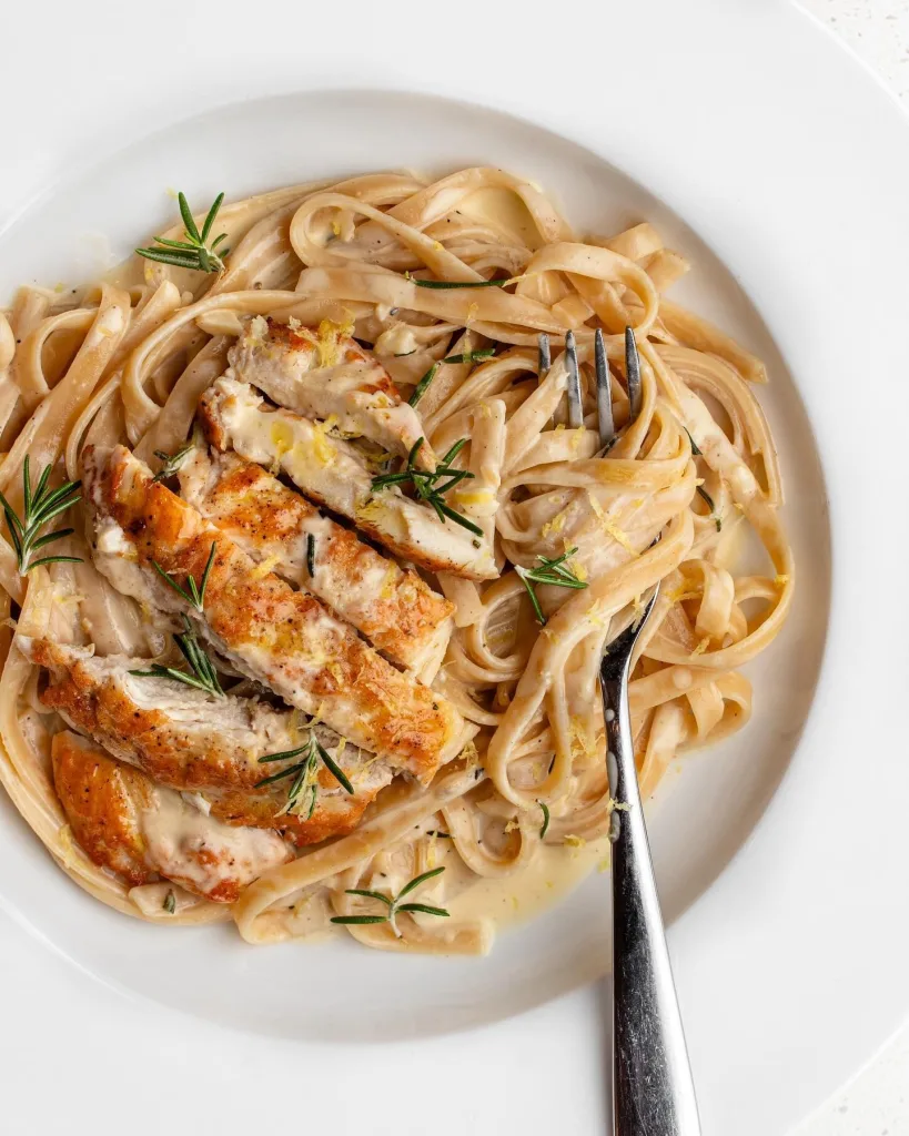 Creamy Chicken Alfredo Pasta Restaurant Food