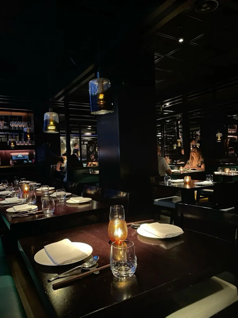 12 Best London Restaurants You Absolutely Must Try! 12 Hakkasan