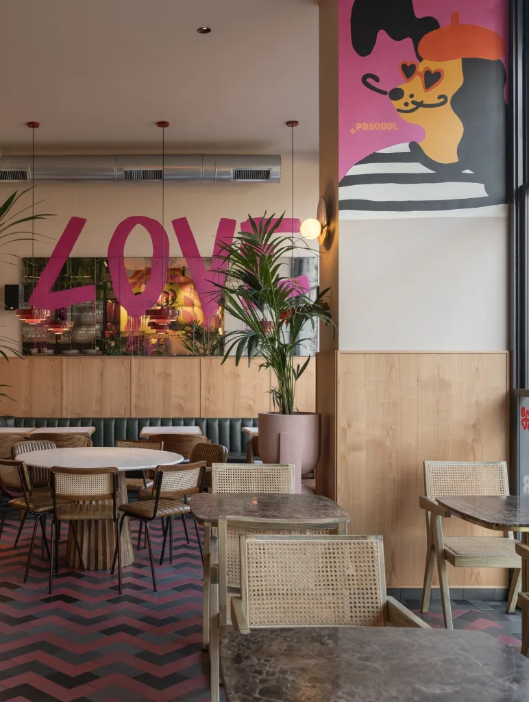10 Creative Restaurant Aesthetic Ideas That Turn First-Time Visitors Into Regulars 3 Minimalist Modern