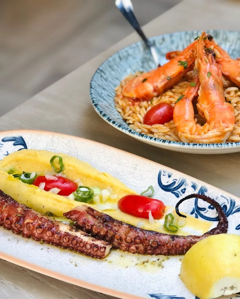 10 Greek Restaurants Dining Experiences You Will Love 3 Seafood Grill by the Water