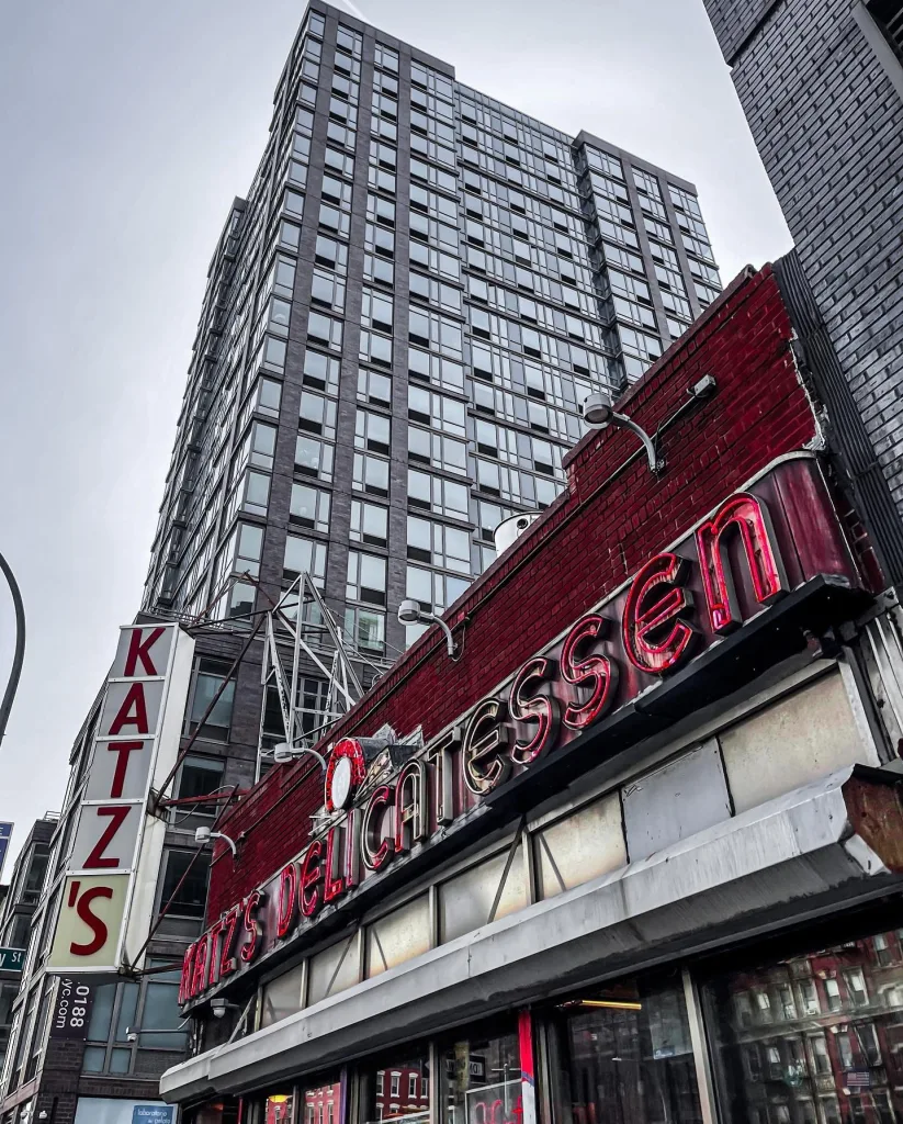 12 Most Iconic New York Restaurants You Can't Miss 1 Katz's Delicatessen New York Restaurants