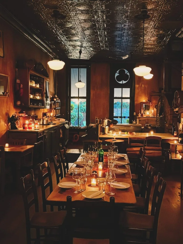 12 Most Iconic New York Restaurants You Can't Miss 6 Lucali