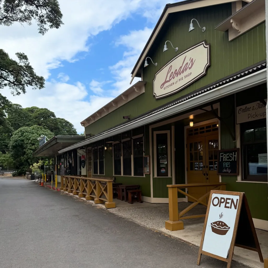 10 Best Maui Restaurants for Amazing Island Dining 10 Leoda's Kitchen and Pie Shop