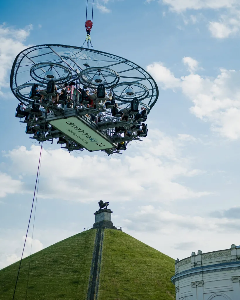 Dinner in the Sky
