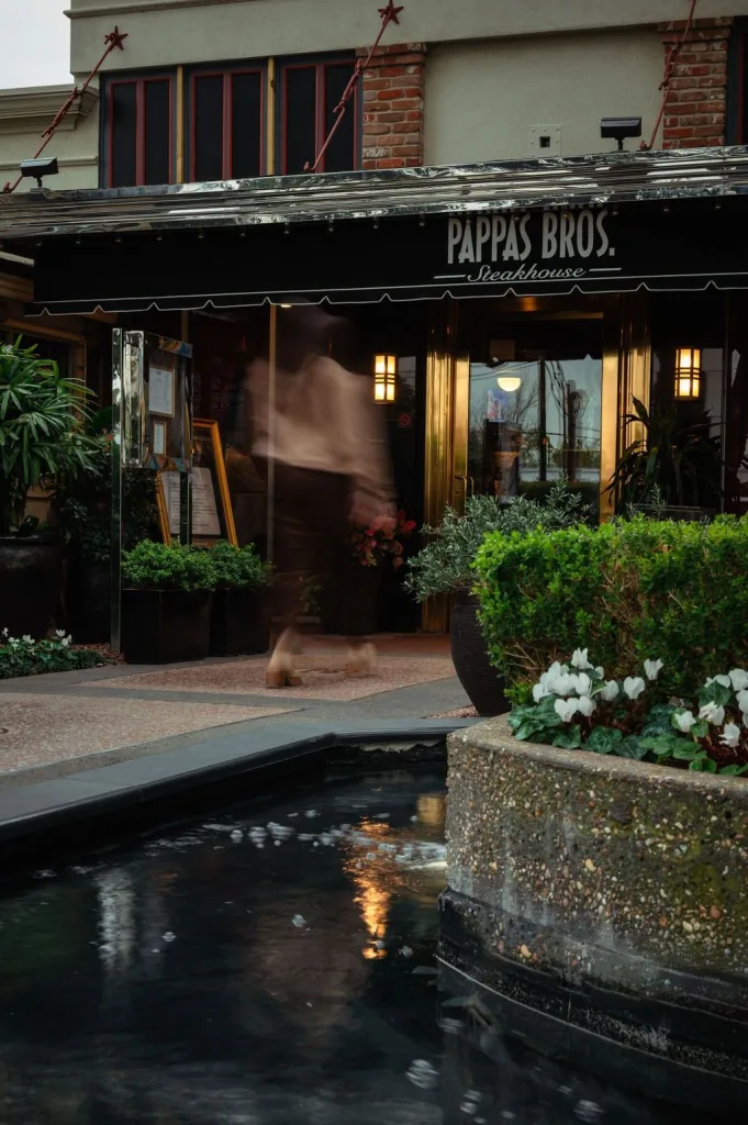 10 Houston Restaurants That Serve Unforgettable Meals 3 Pappas Bros. Steakhouse Houston Restaurants