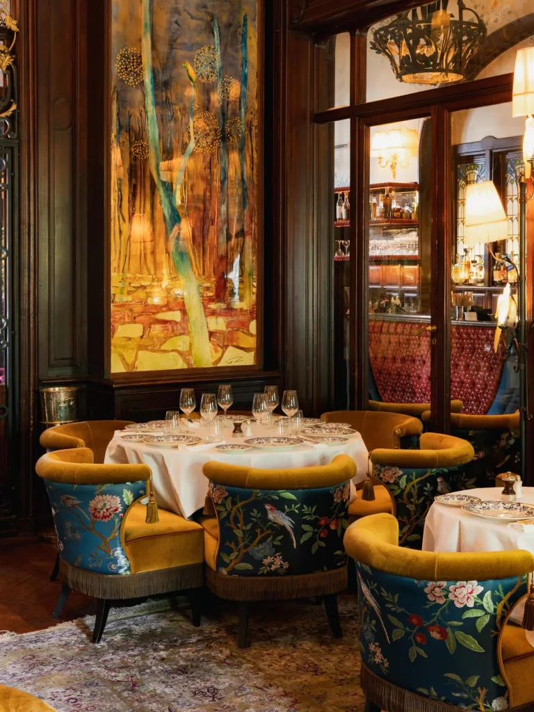10 Paris Restaurants Interior That Will Inspire Every Food Lover 9 Maison Revka