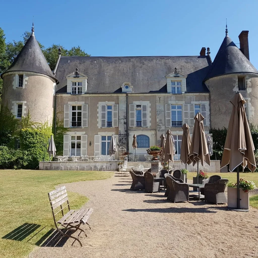 12 Pretty Restaurants Around the World Worth Adding to Your Bucket List 8 Château de Pray Restaurant