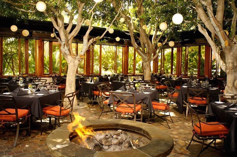 10 Best Palm Springs Restaurants Worth Visiting This Year 8 Spencer's Restaurant