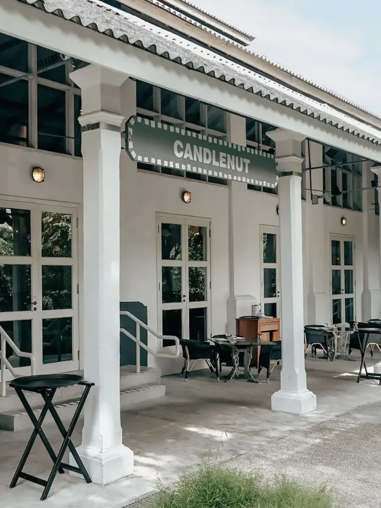 10 Amazing Singapore Restaurants For Every Food Lover Must Try 3 Candlenut Singapore Restaurants