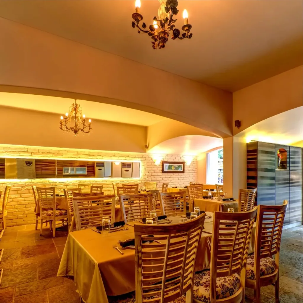 Arthur's Theme Pune Restaurants Snap