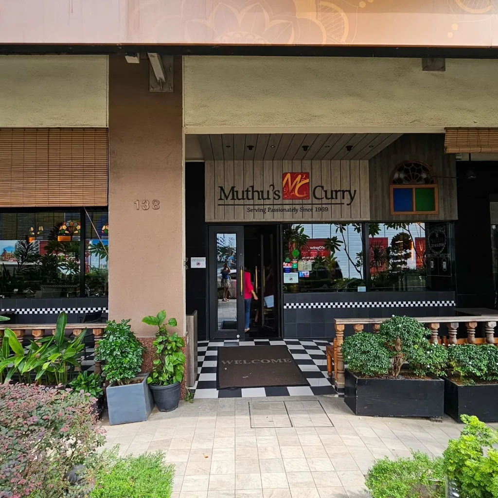 10 Amazing Singapore Restaurants For Every Food Lover Must Try 4 Muthu's Curry Singapore Restaurants