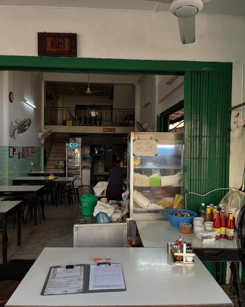 10 Thailand Food Restaurants Must-Try Dining Experiences Today 1 Jay Fai Thailand Food Restaurants