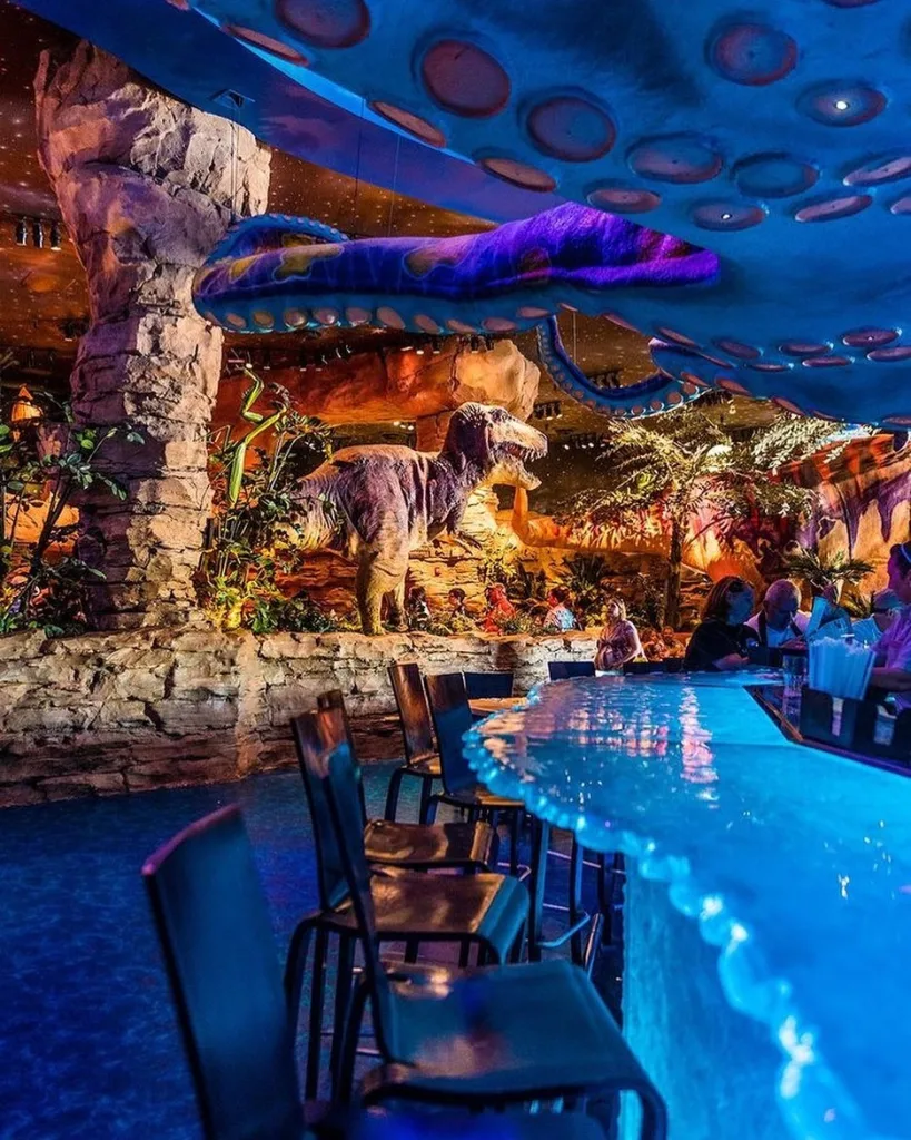 10 Kids Restaurants Every Family Should Visit Around the World 5 T-Rex Cafe Kids Restaurants