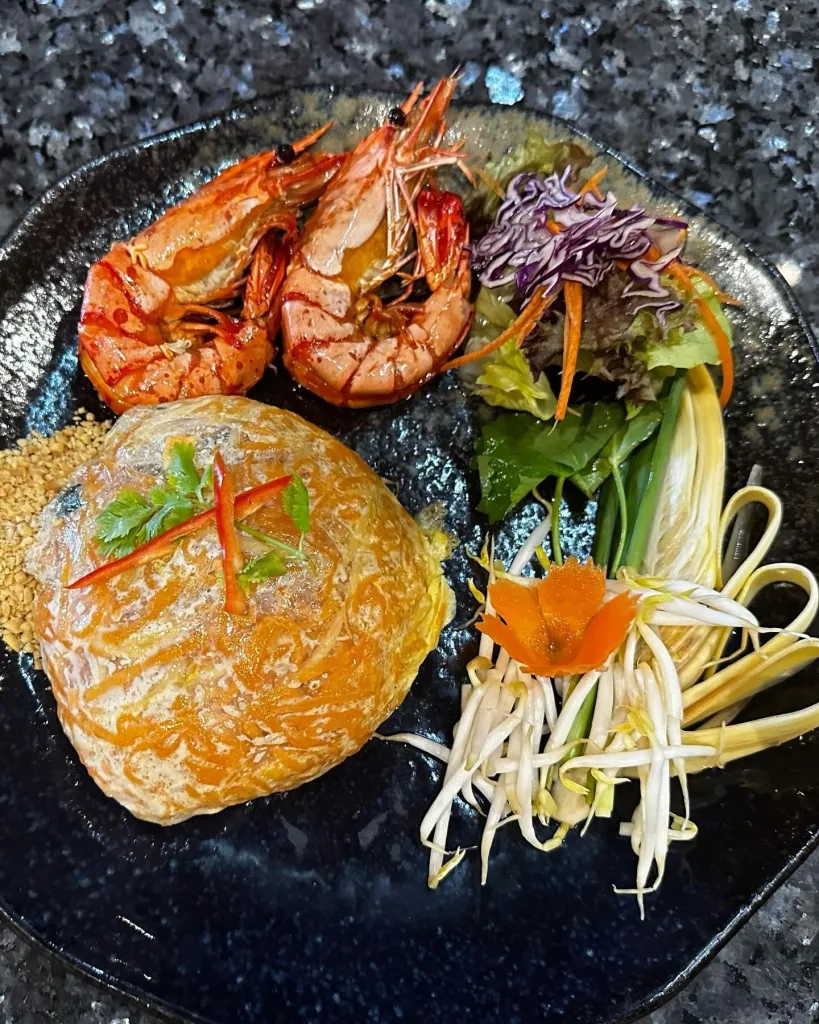10 Thailand Food Restaurants Must-Try Dining Experiences Today 7 Thipsamai