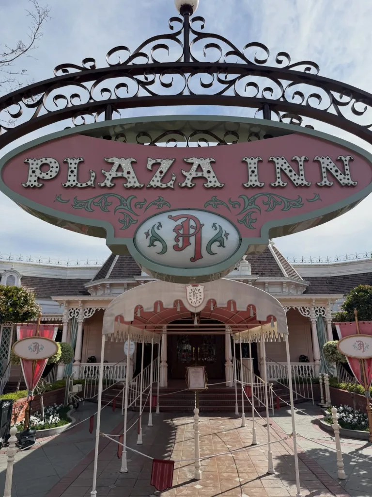 Plaza Inn