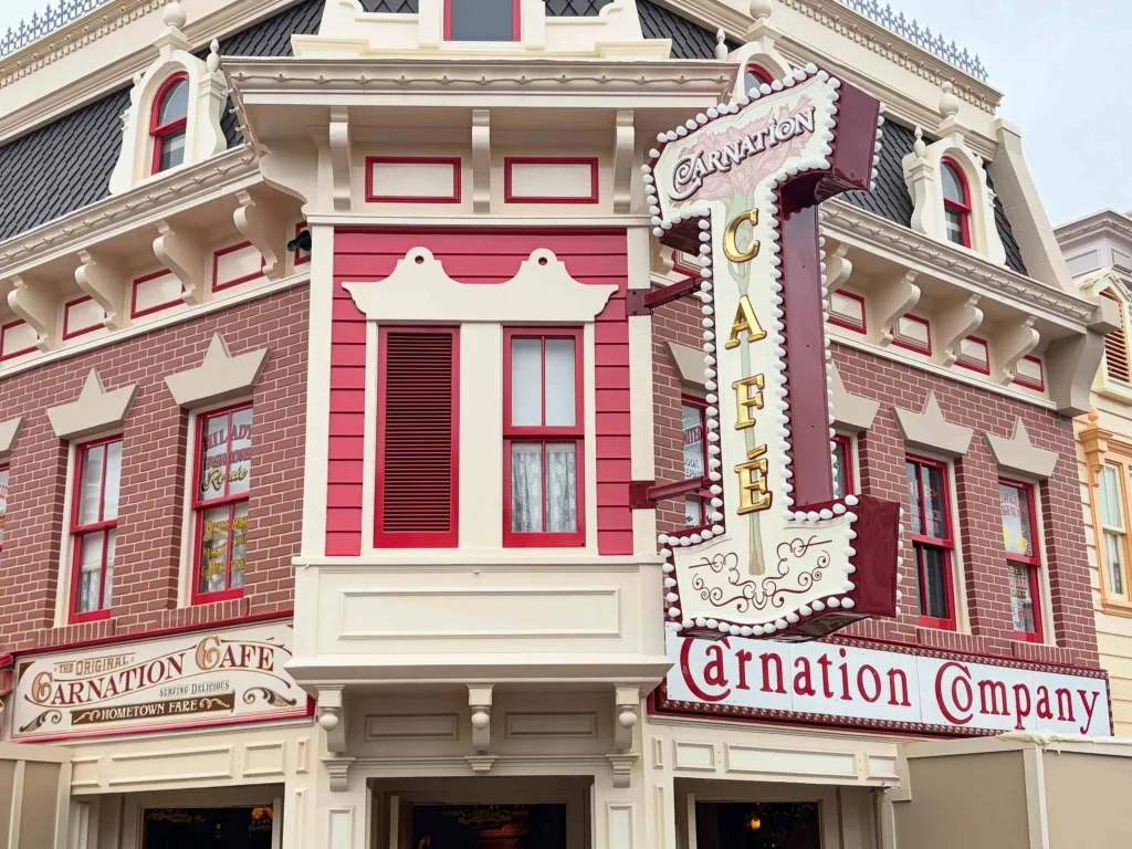 Carnation Café