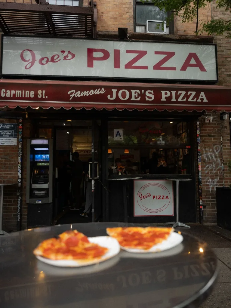  Joe's Pizza