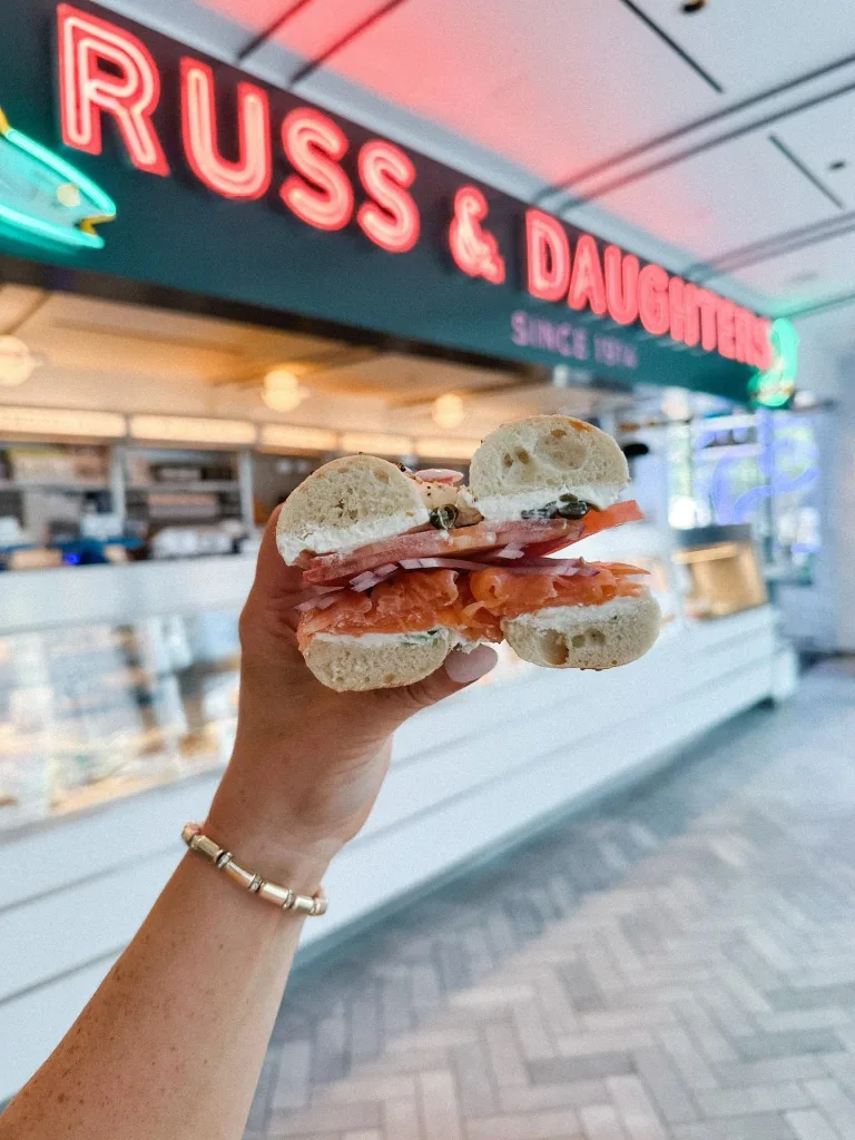 Russ & Daughters Café