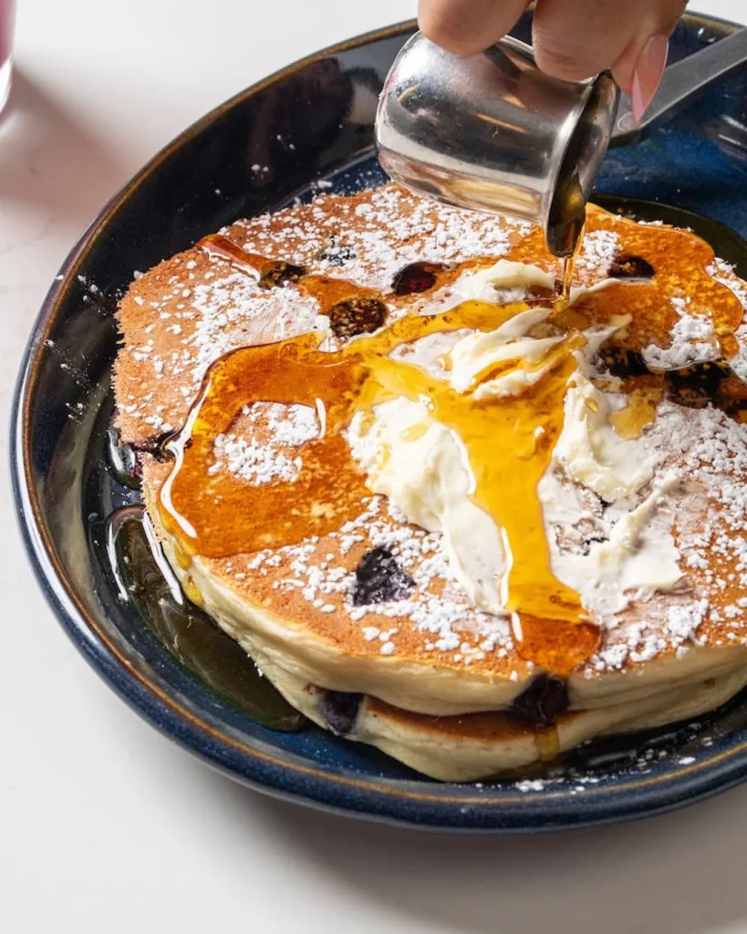 Breakfast Restaurants Worth Visiting for Morning Craving 3 Cracker Barrel