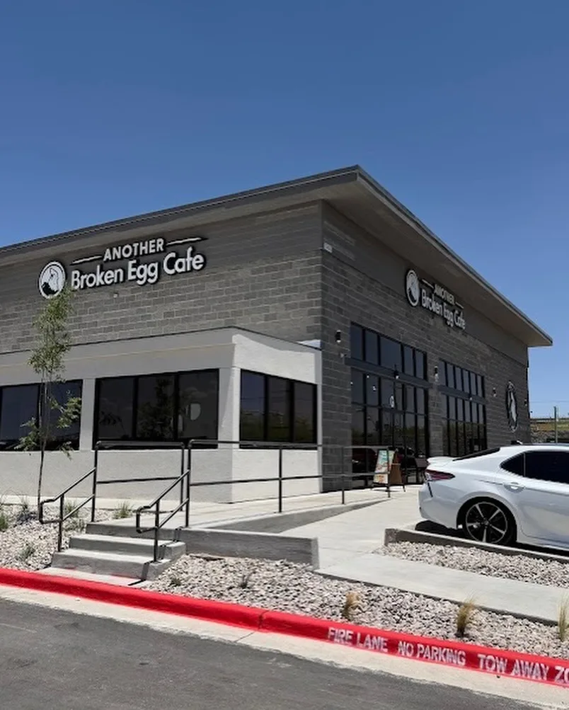 Breakfast Restaurants Worth Visiting for Morning Craving 7 Another Broken Egg Cafe
