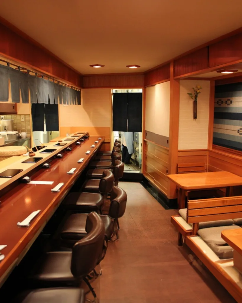 11 Famous Sushi Restaurants Every Sushi Lover Knows 1 Sukiyabashi Jiro