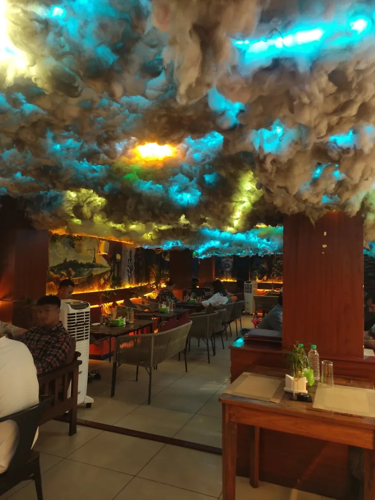 11 Restaurants Interior Ideas That Make Every Dining Space Stand Out 1 Floating Cloud Ceiling Restaurants Interior