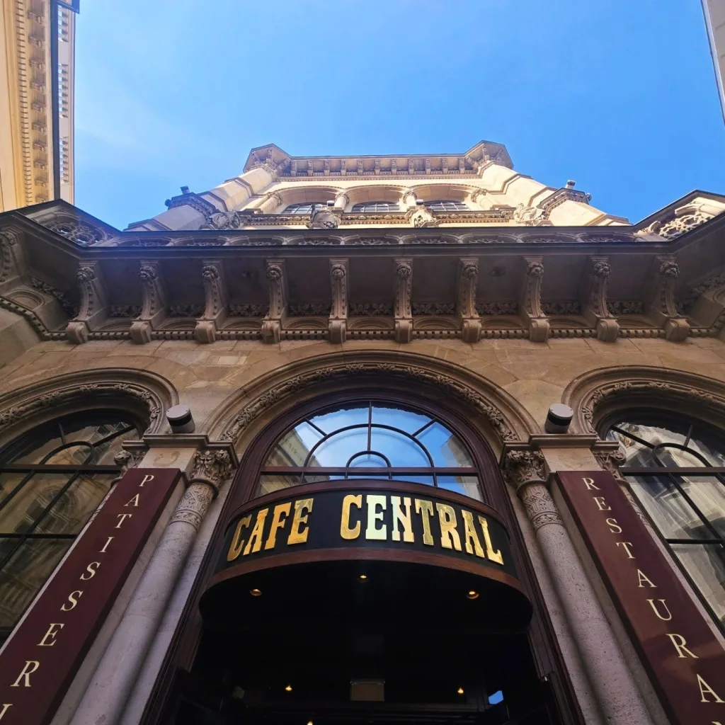 Café Central
