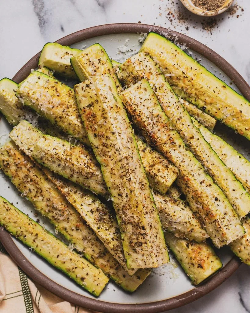 Keto Baked Parmesan Zucchini Fries