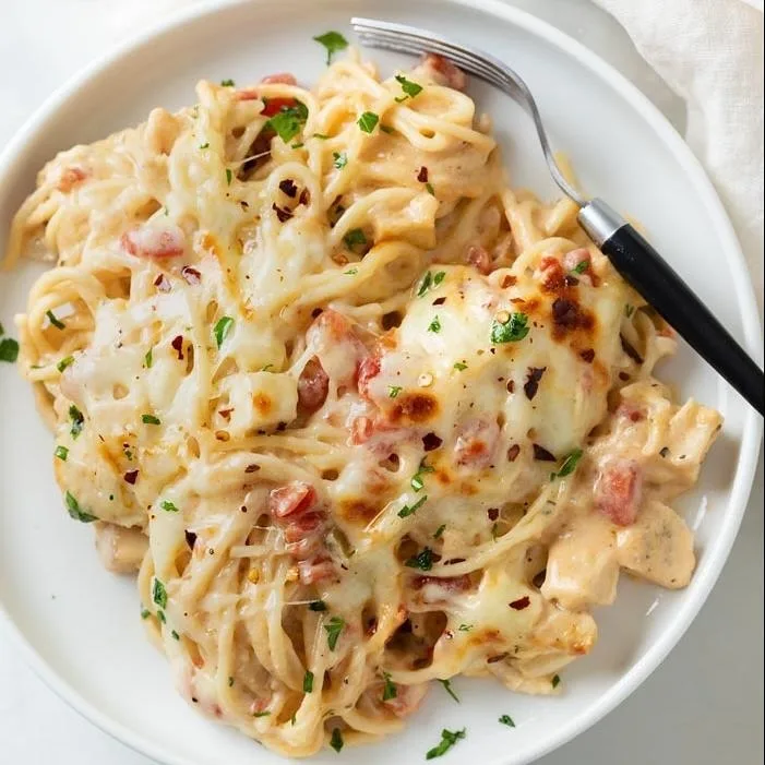 Creamy Chicken Spaghetti Casserole