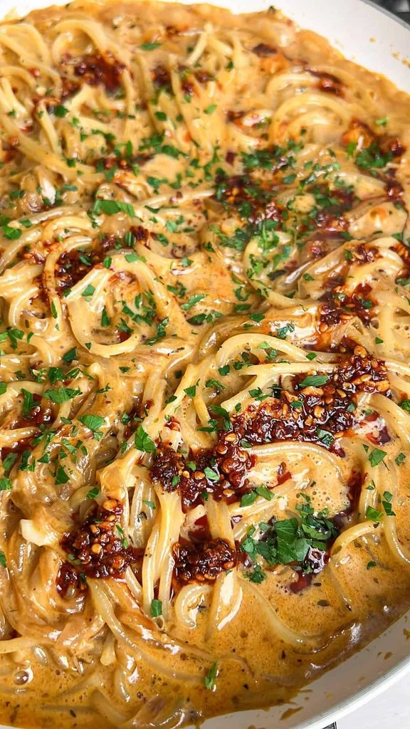 Caramelized Onion Pasta with Chili Oil Recipe 2 Caramelized Onion Pasta with Chili Oil Recipe