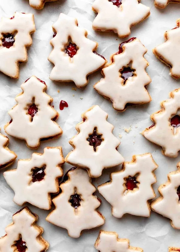 Cherry Almond Linzer Cookies