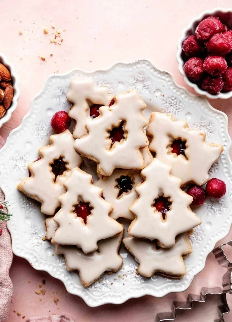 Cherry Almond Linzer Cookies