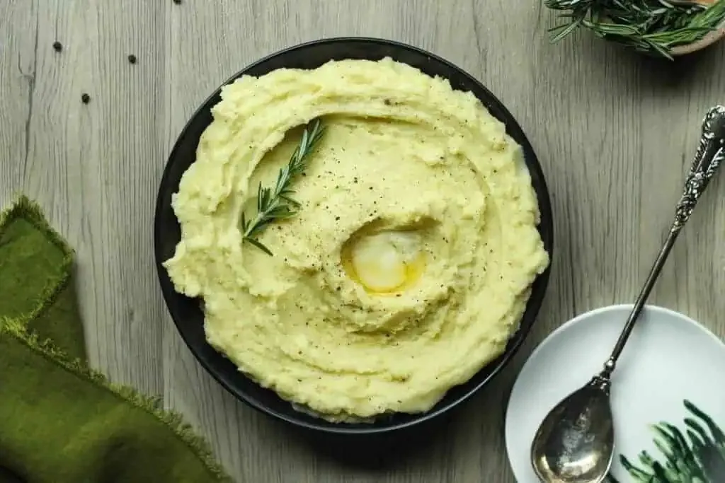 Rosemary Garlic Mashed Potatoes Recipe 2 Rosemary Garlic Mashed Potatoes