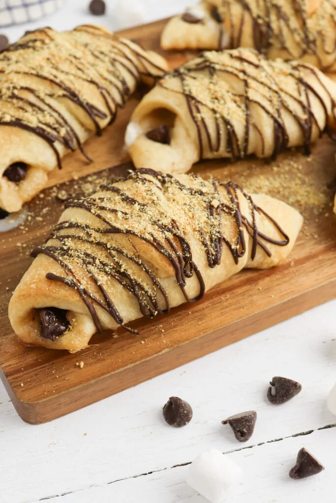 S'mores Crescent Rolls Recipe 2 S'mores Crescent Rolls