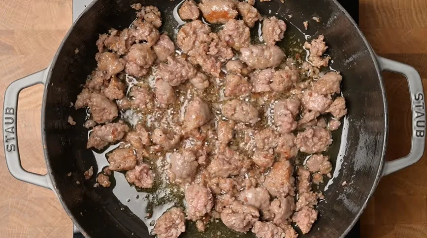 Creamy Apple Gouda Sausage Pasta 3 Creamy Apple Gouda Sausage Pasta