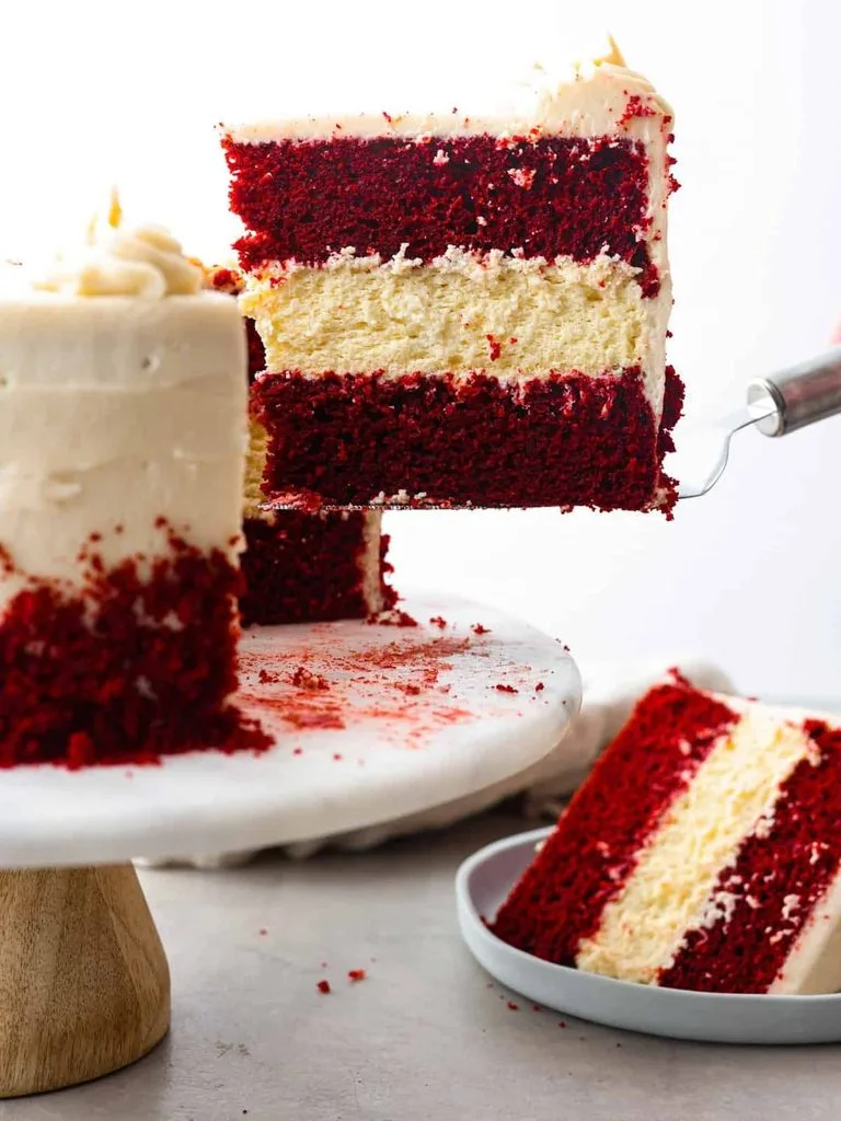  Red Velvet Cheesecake 